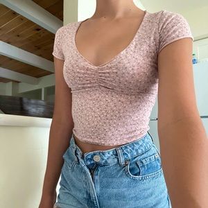 brandy Melville scrunch v neck top